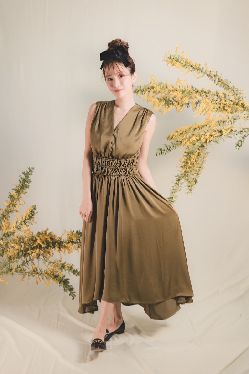 Shearling satin flare dress【Wakaba】